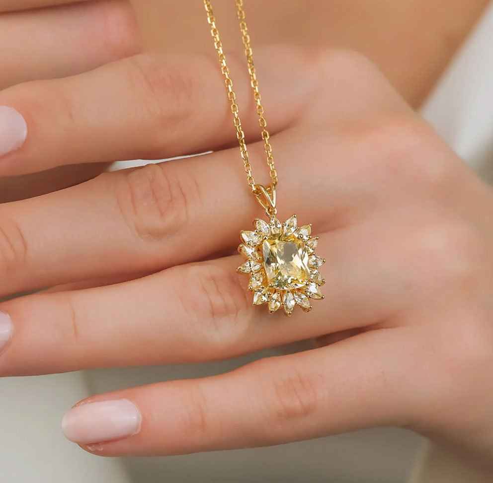 Takı Dünyasında Yükselen Trendler: Vintage ve Retro Esintiler Takı Dünyasında Yükselen Trendler: Vintage ve Retro Esintiler