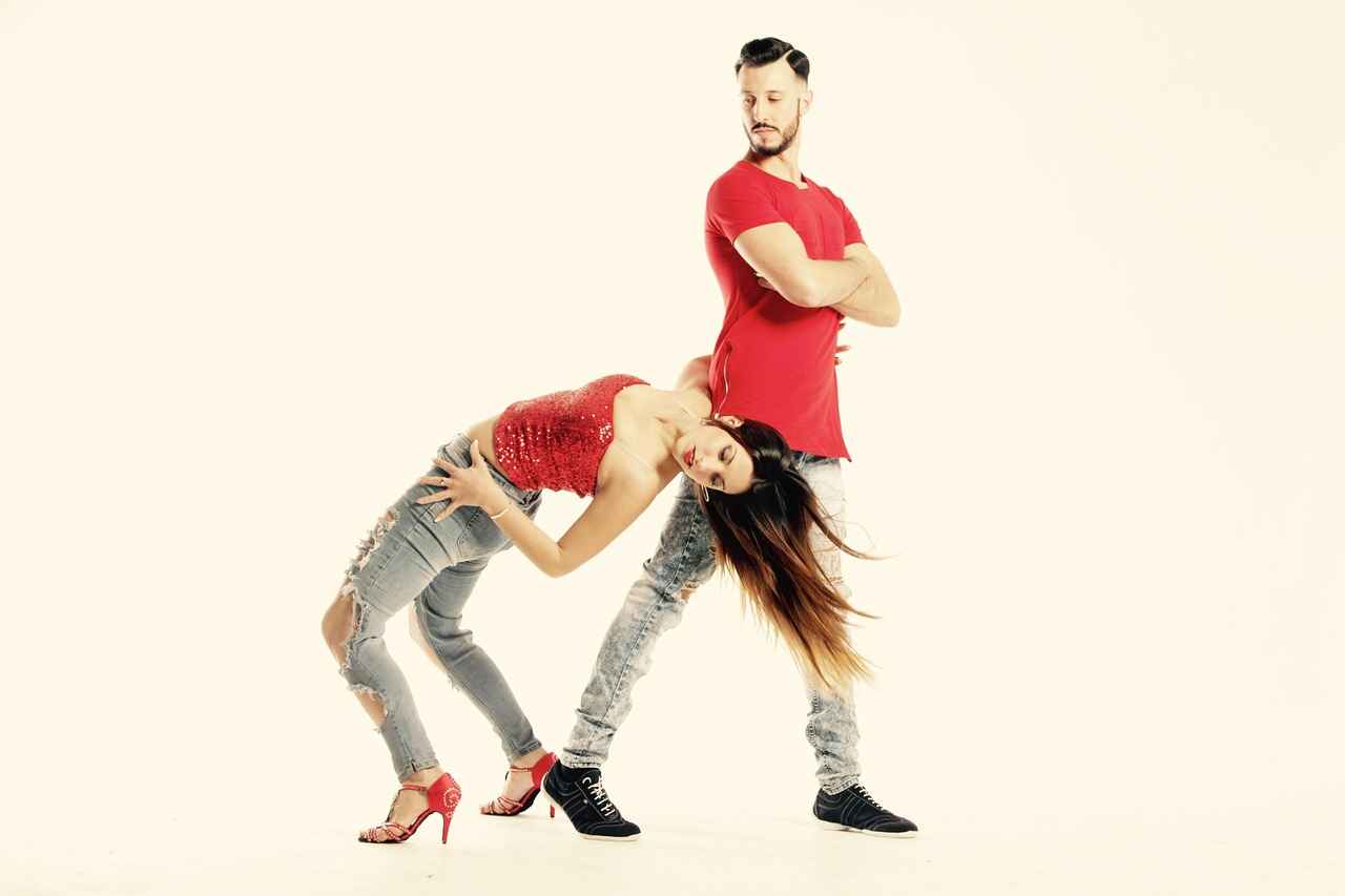 Ajda İşçiliksiz Bilezik Neden Tercih Edilmeli?