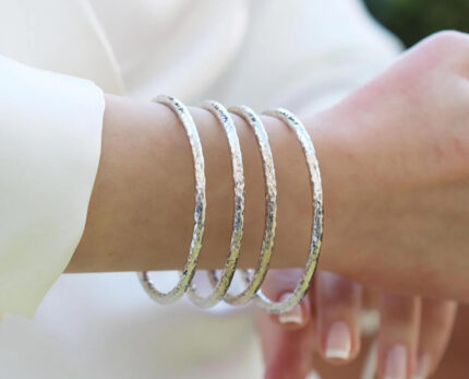 Gümüş Ajda Bilezikler