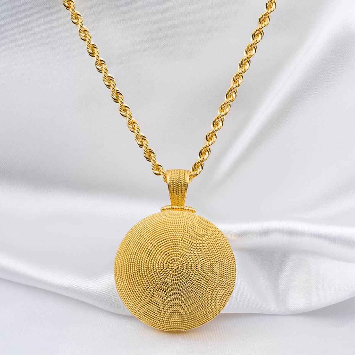 22 Ayar Zincir Kolye ile Şıklığınıza Şıklık Katın!