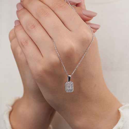 zarif takılar mı, gösterişli takılar mı tercih edilmeli?