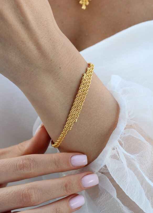 zarif takılar mı, gösterişli takılar mı tercih edilmeli?