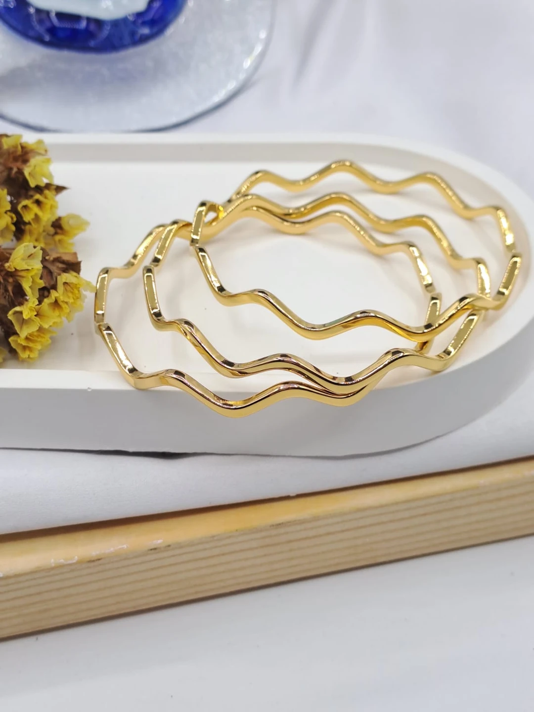 Farklı ayar ve ağırlıklarda üretilen Ajda bilezikler