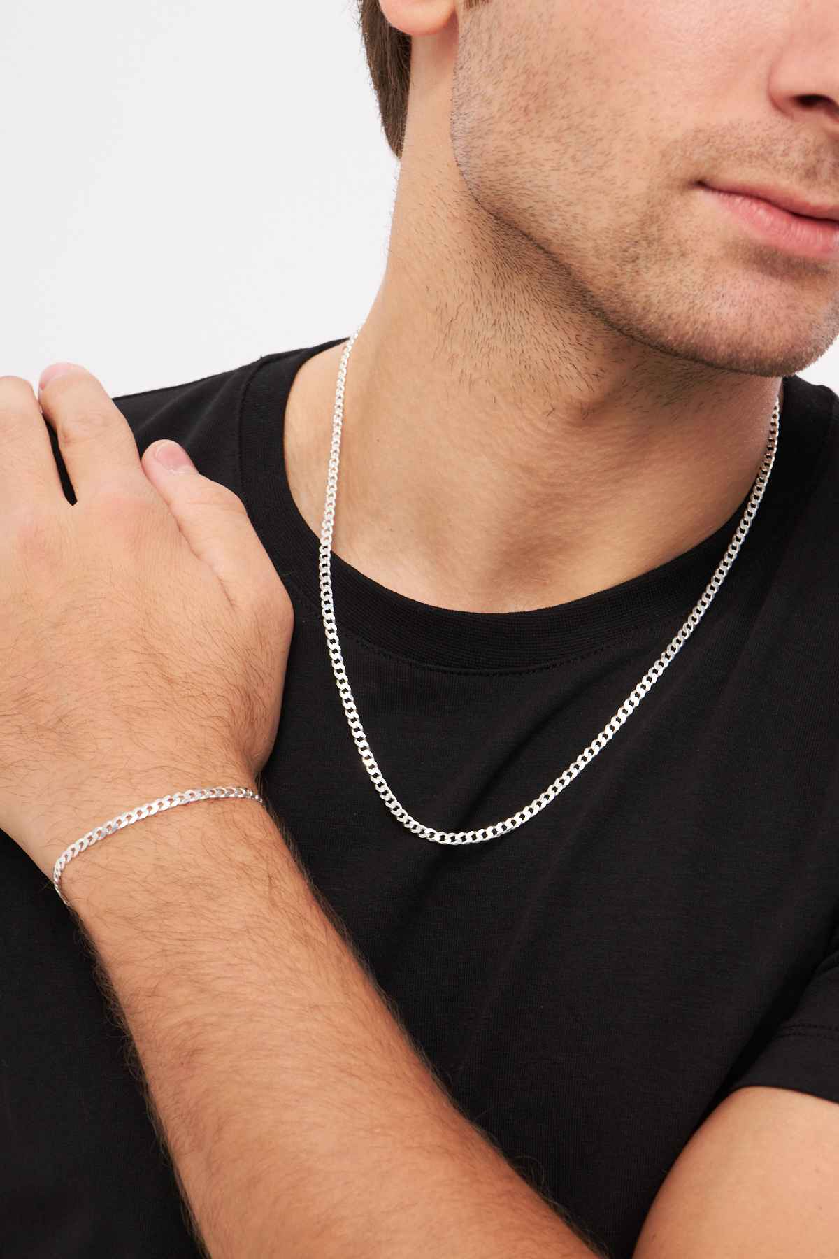 Güçlü Stiller: Erkek Bileklikler