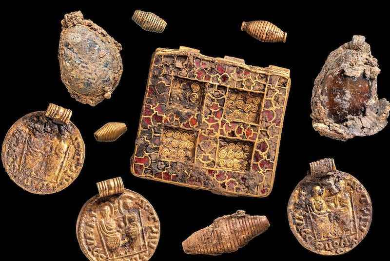 Altının Tarihi: Antik Çağlardan Günümüze Altın Takılar